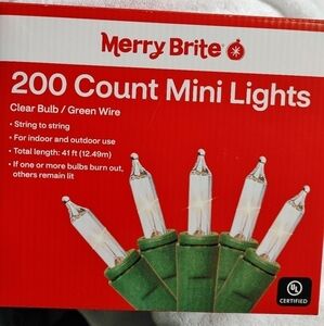 NWOT mini Light 200 count clear bulb by Merry Brite
